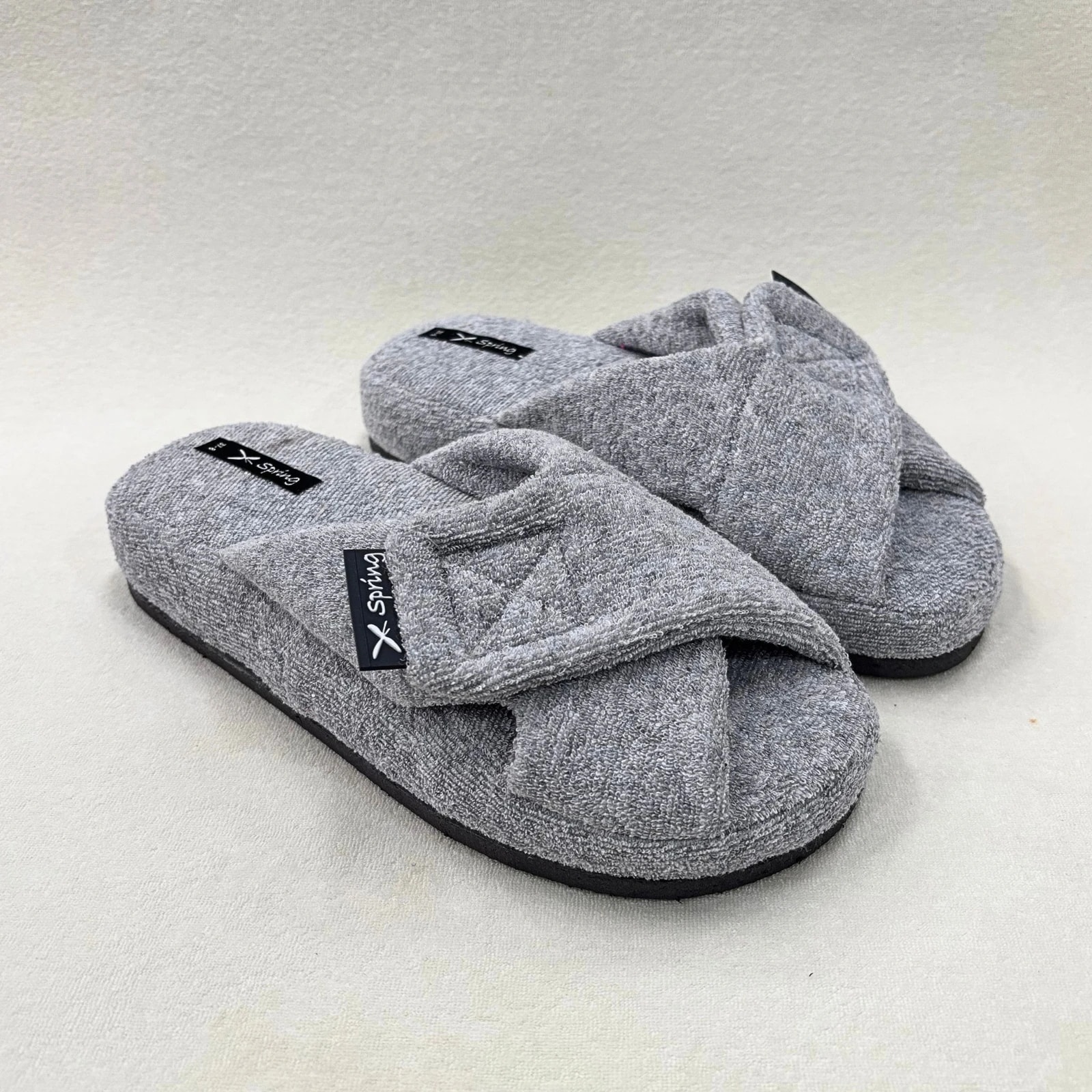 PANTUFLON TIRAS CRUZADAS REGULABLES CON ABROJO TOWELL